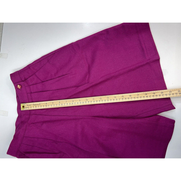 That's me! Womens Shorts Size 3/4 Pink High Waisted Pleated Wool Blend Vintage - Picture 11 of 14